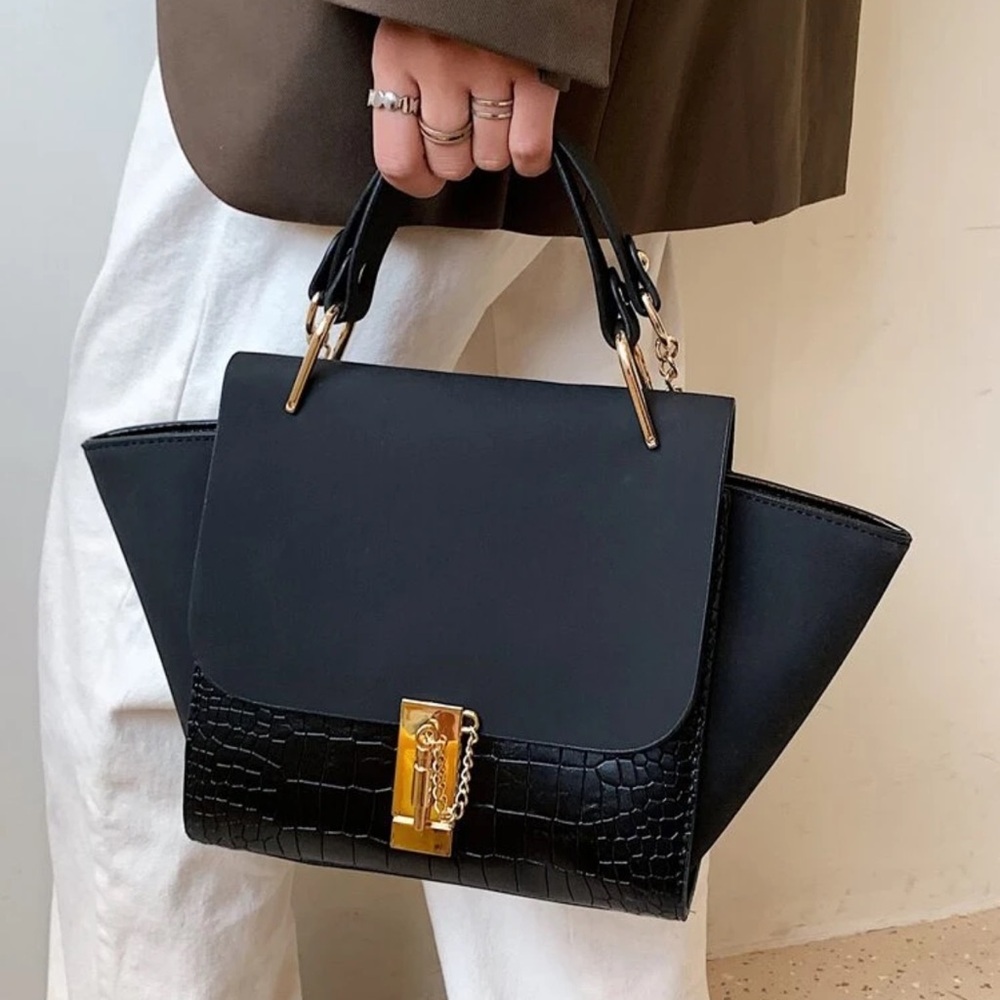 1pc All-Match Fashion Handbag, Matte Finish Wing Design Chain Shoulder/Crossbody